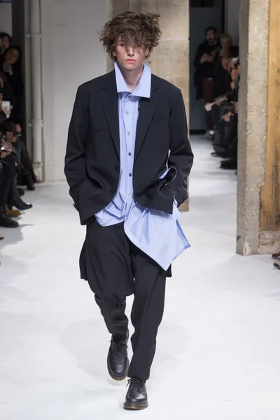 Look 9